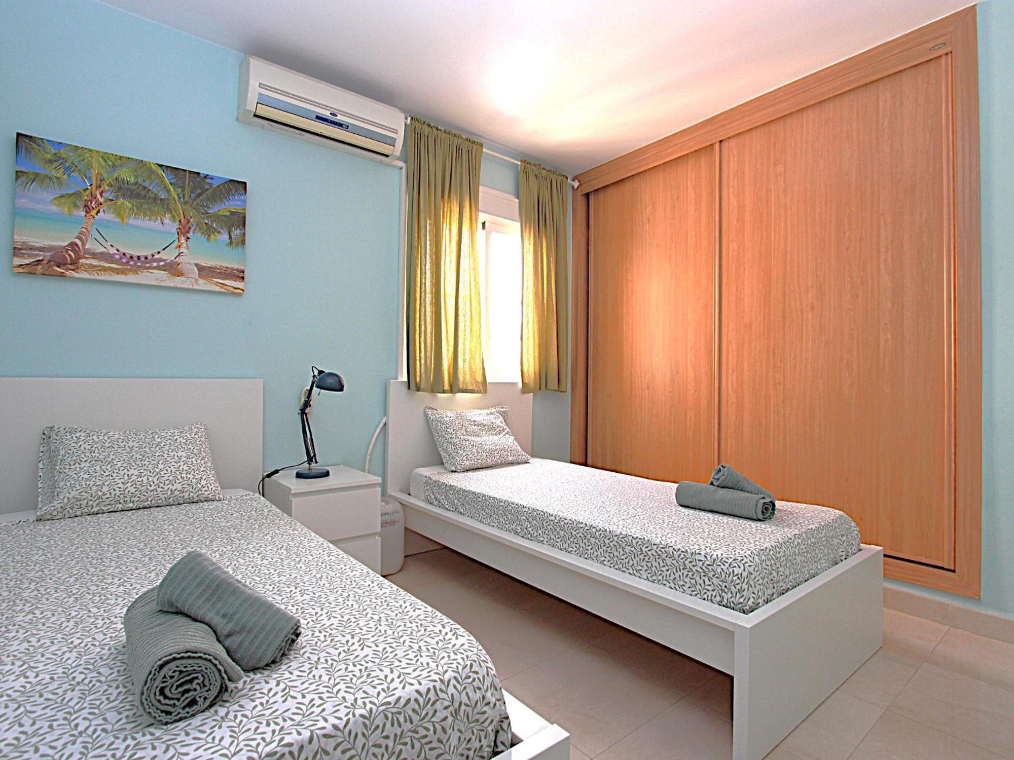 Luxury Apartment Holiday Rental Ne Nerja Exteriör bild